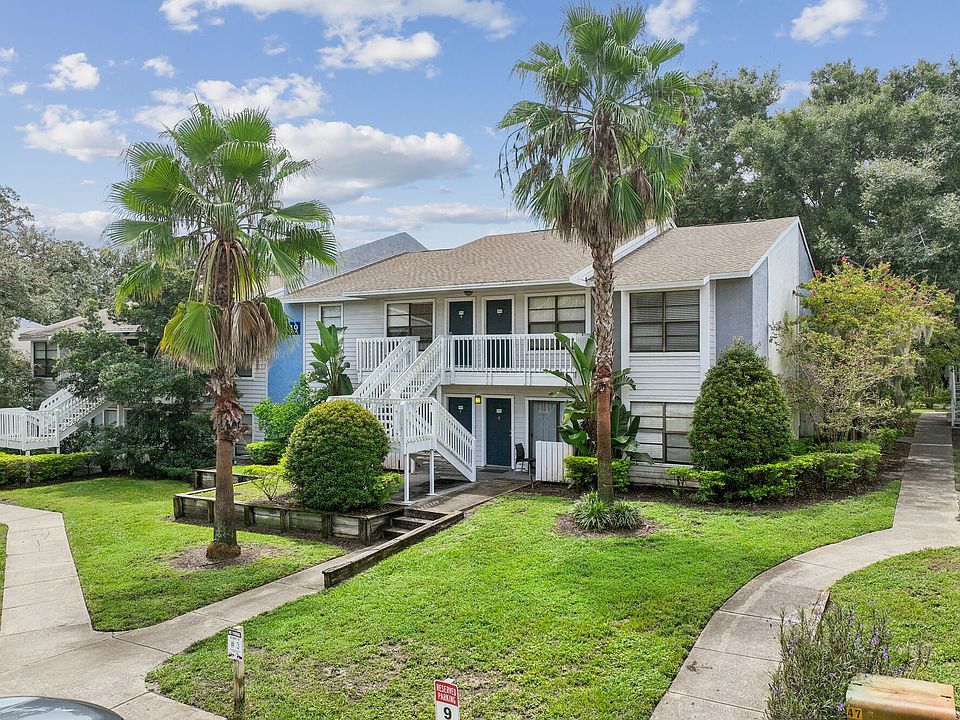 1st image of 2350 Cypress Pond Rd APT 1805