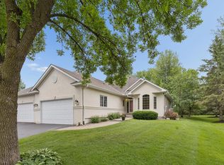 18205 39th Ave N, Plymouth, MN 55446