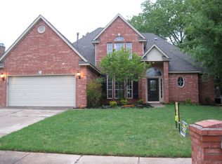 201 S Lexington Way, Edmond, OK 73012