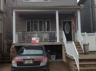 20 E 44th St, Bayonne, NJ 07002