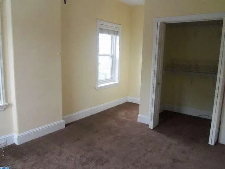 3960 Terrace St — Photo 17