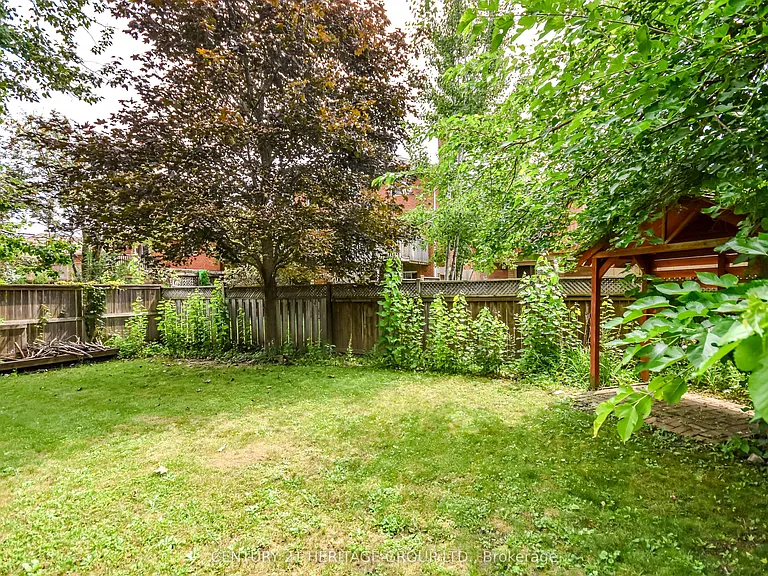 416 Sunnidale Rd — Photo 22