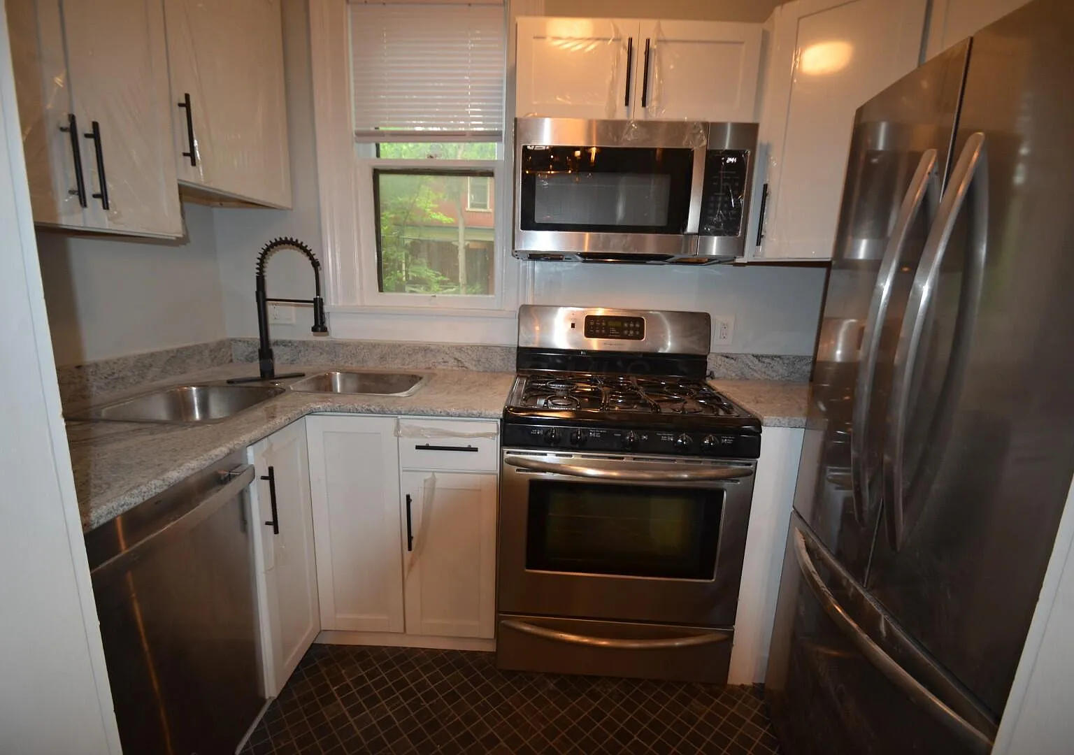 1 bed, 600 sqft, $1,395 — Photo 4