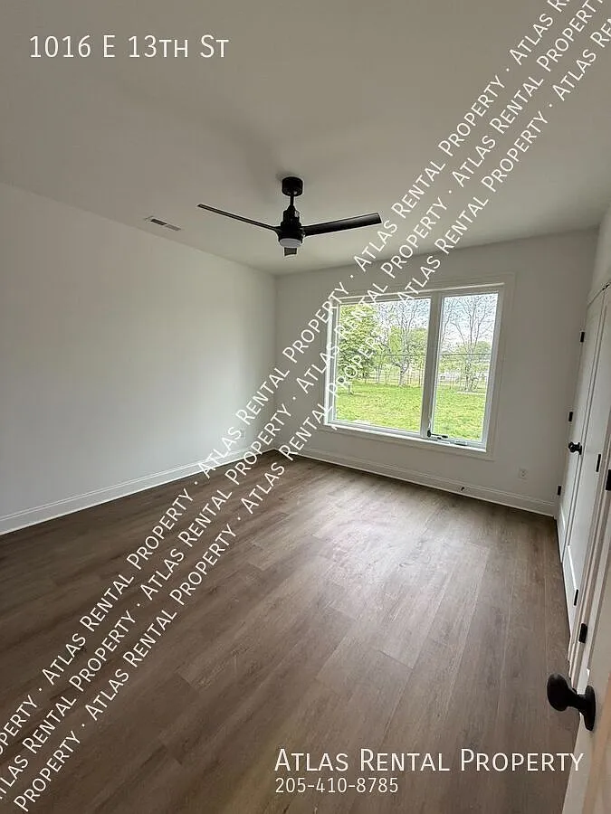 Modern Living in the Heart of Chattanooga - Lawn Care Included! — Photo 3