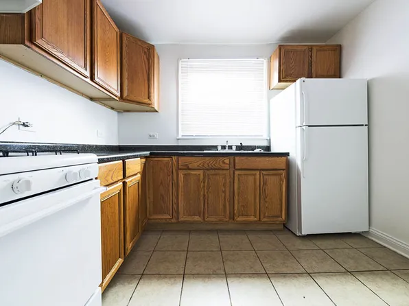 8255 S Maryland, 8255 S Maryland Ave #2E, Chicago, IL 60619