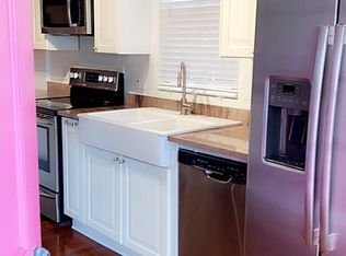 3025 Laurel St, New Orleans, LA 70115