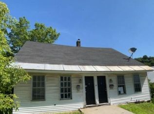 90 Mount Vernon Street, St. Johnsbury, VT 05819