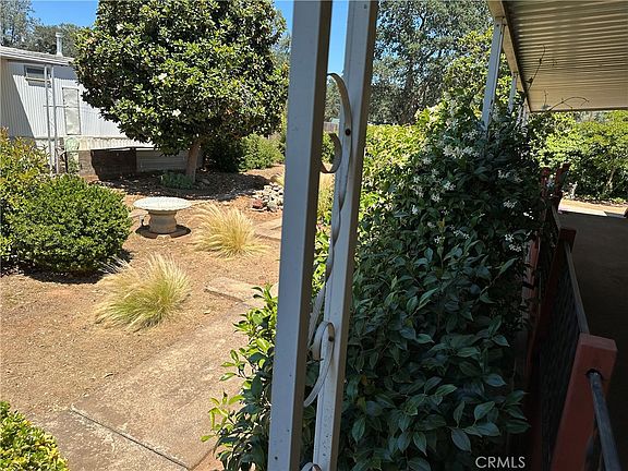 4th image of 5647 Jones Ave