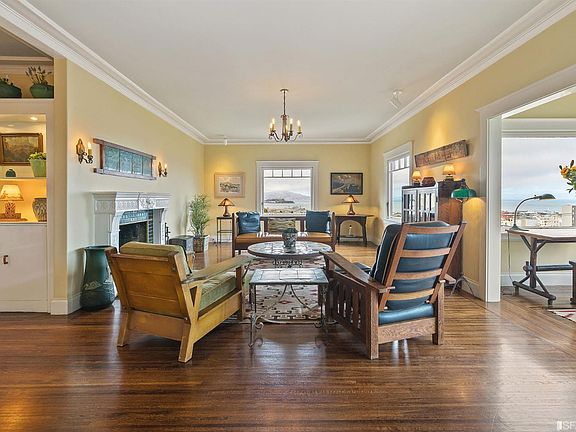 3rd image of 1020 Union St APT 14