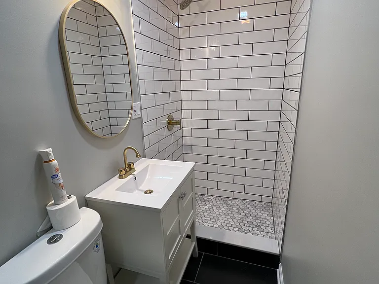 W 61st Pl — Photo 6