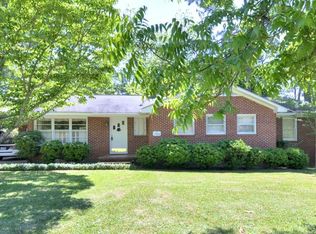 1906 N Groveland Dr, Albany, GA 31701