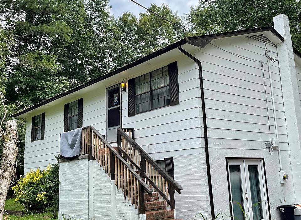 1st image of 146 Homestead Cir NE
