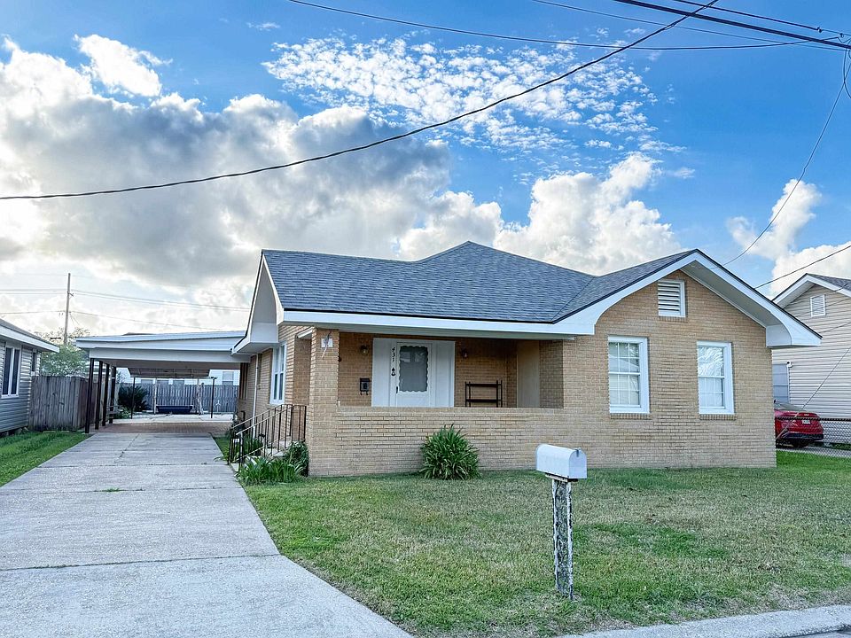 1st image of 431 Pecan St