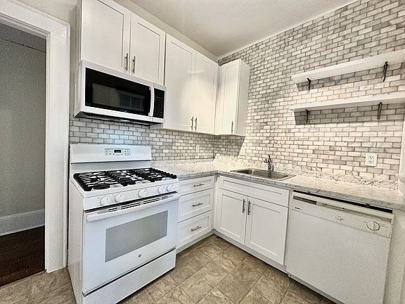 2nd image of 741 Ponce De Leon Ct NE #10493046