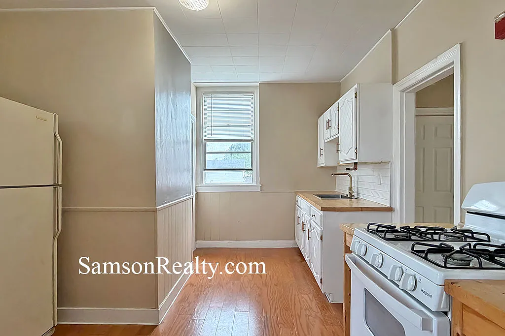 1 bed, $1,350 — Photo 2