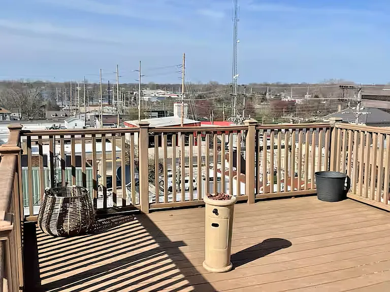106 N Buffalo St #302 — Photo 22
