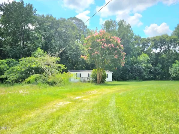 8187 Cleveland Rd #B, Clayton, NC 27520