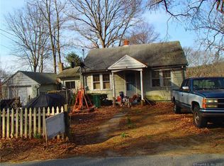 185 Kitemaug Rd, Uncasville, CT 06382