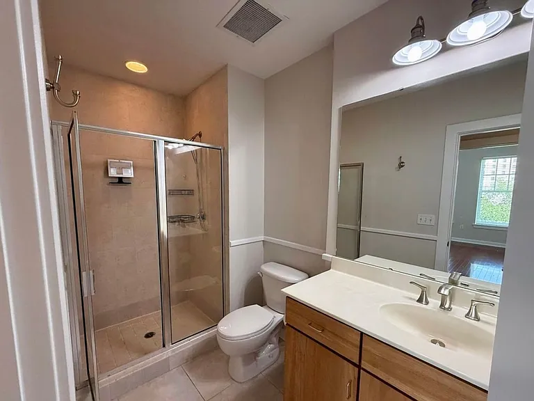 1661 Riverside Ave #415 — Photo 9