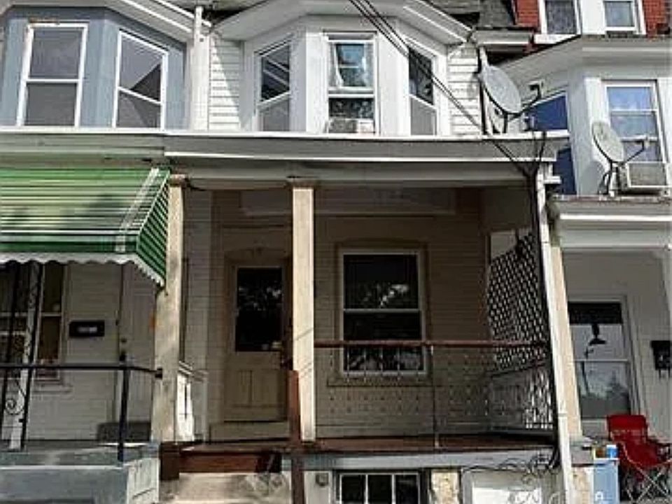 1st image of 119 S Jefferson St Floor 2