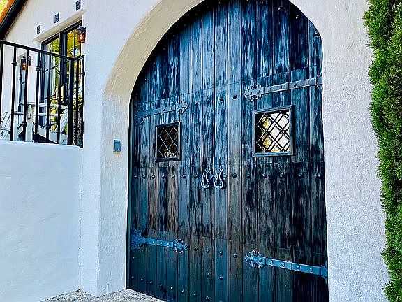 4th image of 1868 Silver Lake Blvd