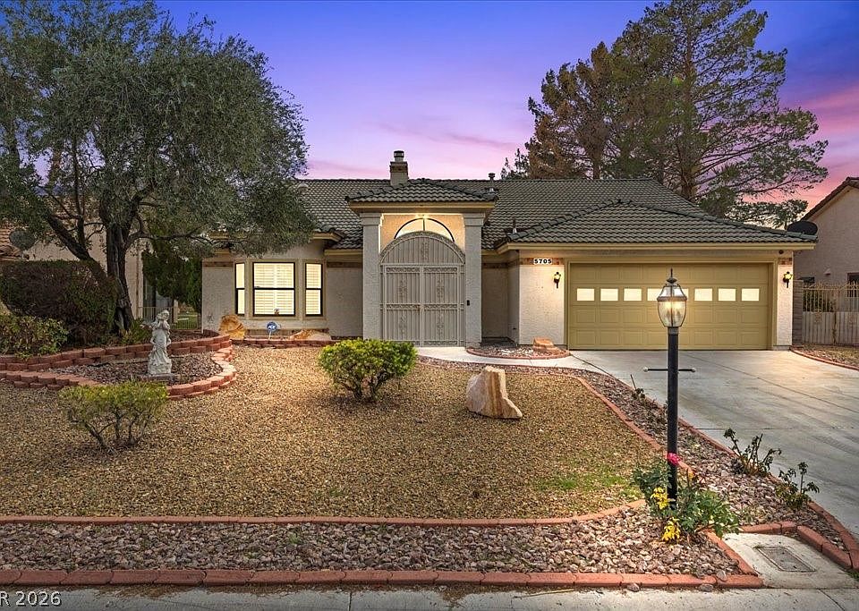 1st image of 5705 Palma Del Sol Way