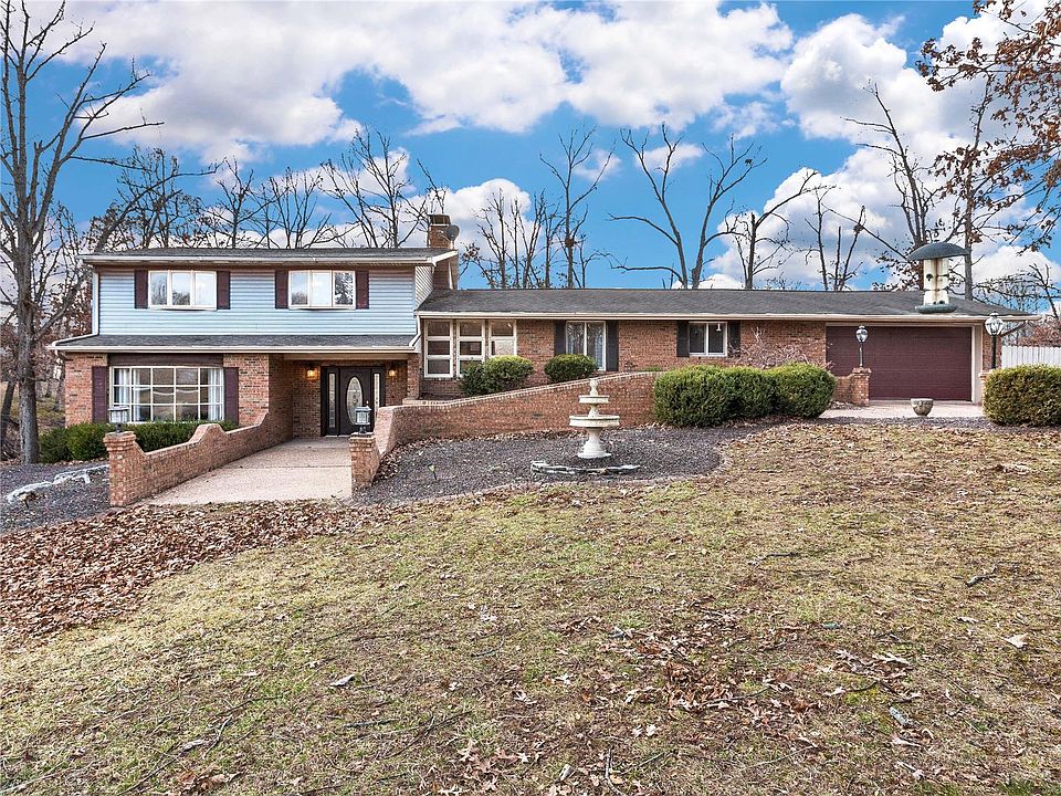 1st image of 9127 Lakewood Dr
