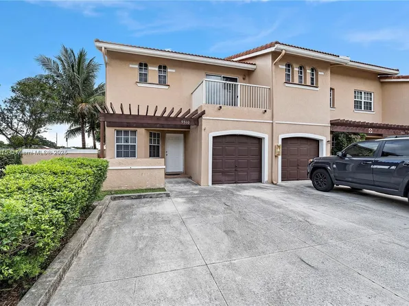 9510 SW 1st Pl, Pompano Beach, FL 33071