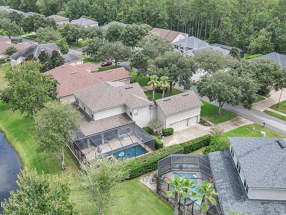 4th image of 1836 FOREST GLEN Way