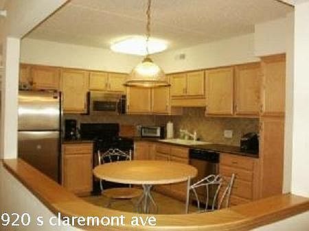 1st image of 920 S Claremont Ave #717