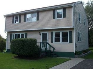 6271 Reidy Hill Rd, La Fayette, NY 13084