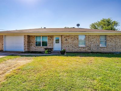 413 Berryhill Dr, Springtown, TX, 76082