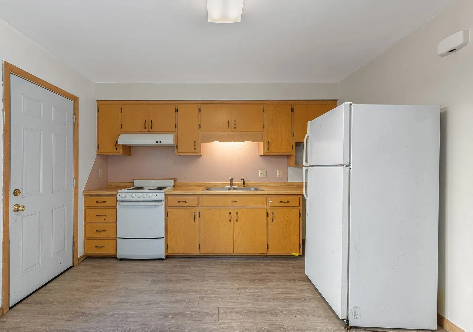 2409 Brentwood Pkwy — Photo 4