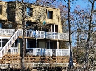 1 Camden Cswy APT 1, Elizabeth City, NC 27909