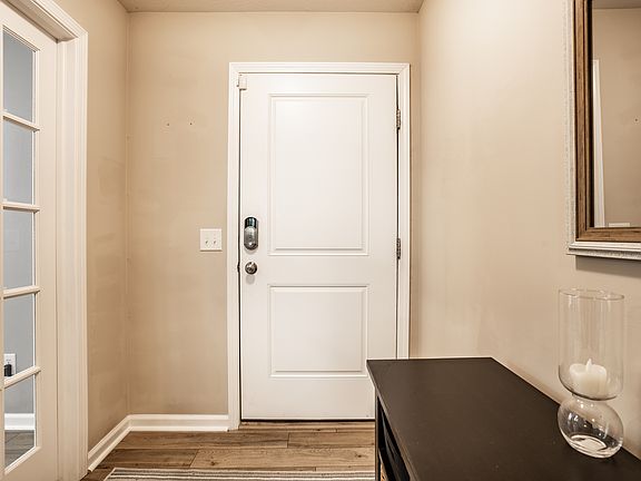 5th image of 6224 Eagle Lake Dr