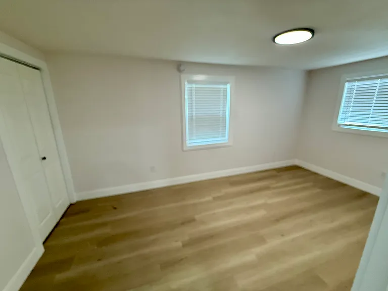 11262 Yakima Ave S — Photo 12