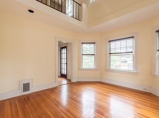 558 Hope St #2, Providence, RI 02906