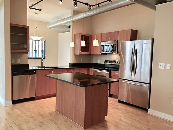 4th image of 121 N Martin Luther King Blvd Unit 406
