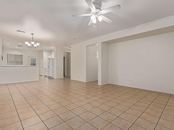 5th image of 9121 W Palm Ln