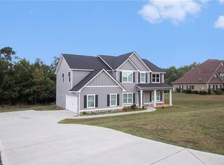 111 Hamilton Lake View Ct, Lagrange, GA 30241