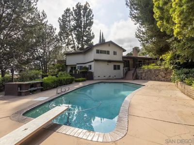 10167 Grandview Dr, La Mesa, CA, 91941