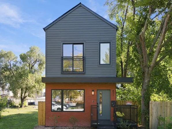 611 N Lawndale Ave, Chicago, IL 60624