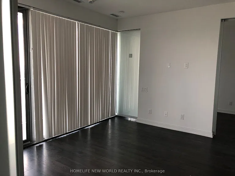 50 Charles St E #4513 — Photo 5