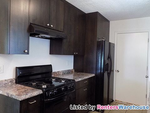 4th image of 1310 Dominique Dr