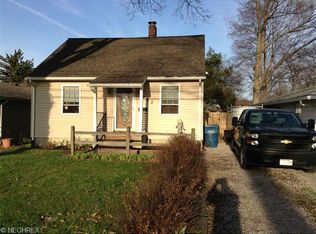 245 Lear Rd, Avon Lake, OH 44012