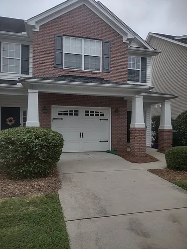 27 Braiden Manor Rd Photo 1