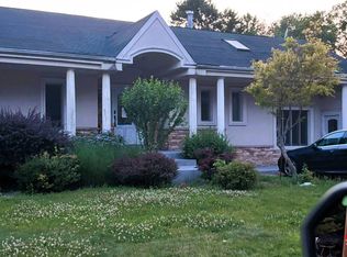 42 Sunset Rd, Blauvelt, NY 10913