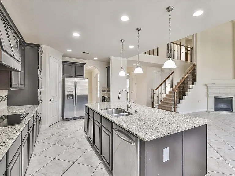 10403 Monticello Hill Dr — Photo 12