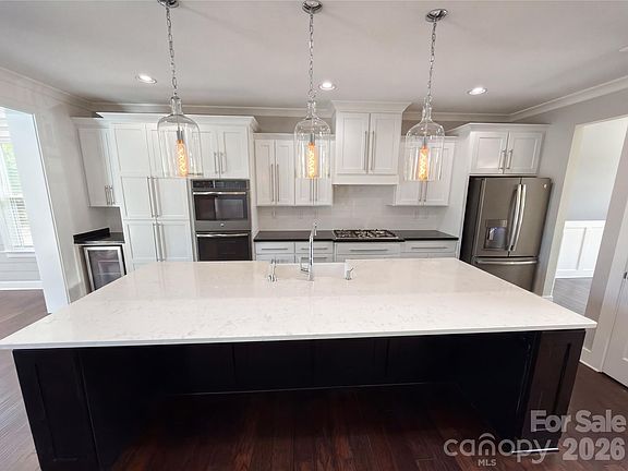 2nd image of 3204 Millstone Creek Rd