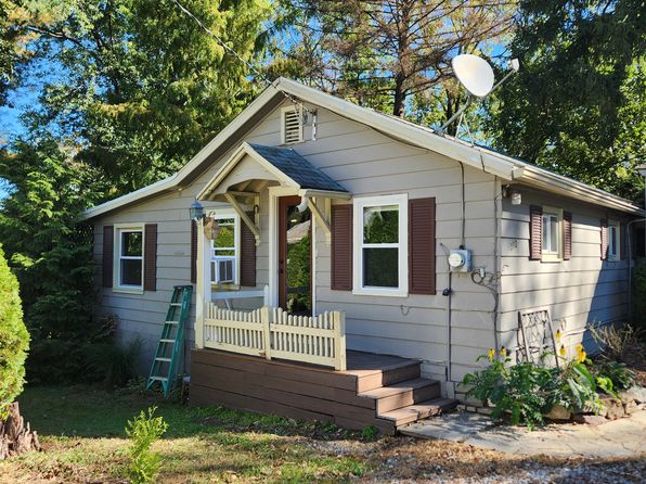 312 Snakehill Rd